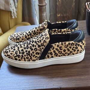 Dr. Scholl's Leopard Print Flats